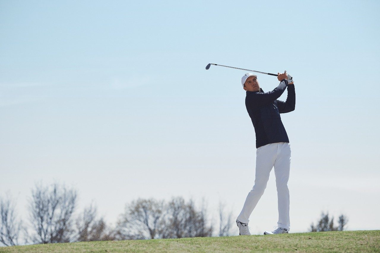 Holiday Gifts to Score with the Golfer in your life