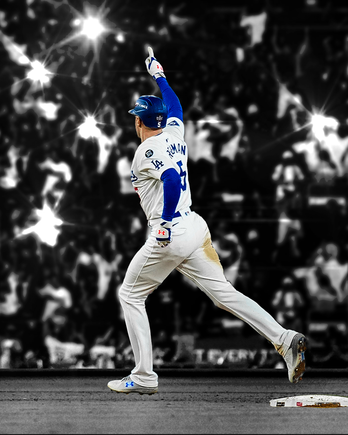 Freddie Freeman running bases finger pointed to the sky for the win