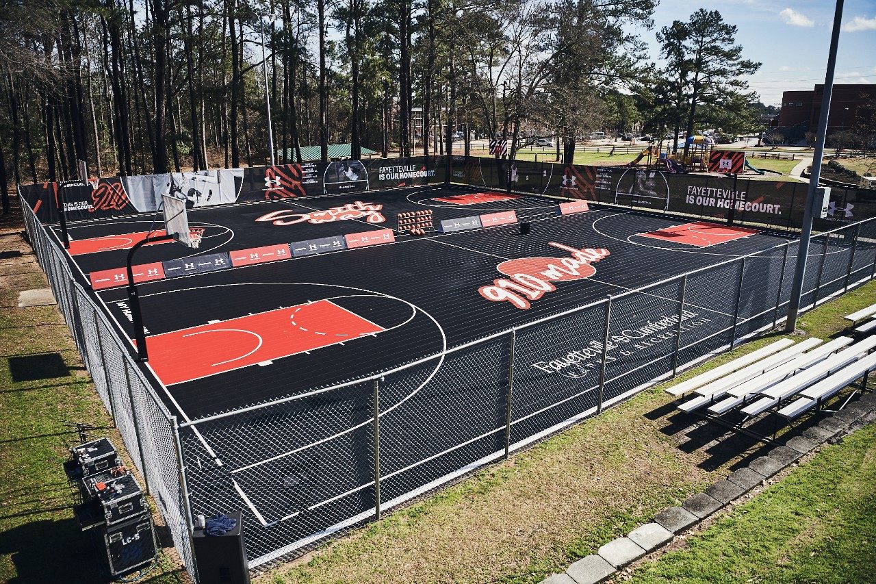 Terrains de basket-ball de Seabrook Park au Smith Recreation Center - Après rénovation