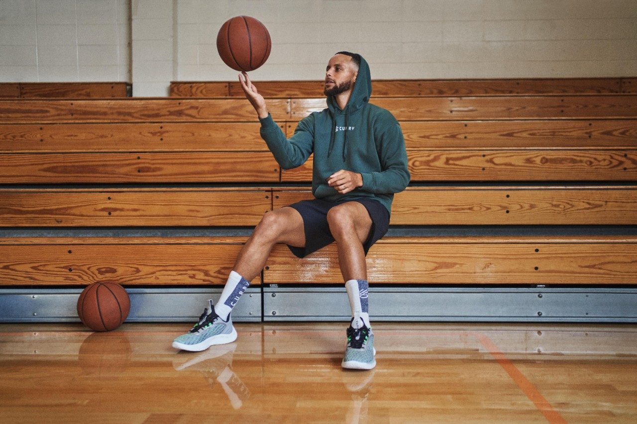 Curry Brand lance de nouveaux coloris « Street Pack » dans le cadre de sa collaboration avec Sesame Street