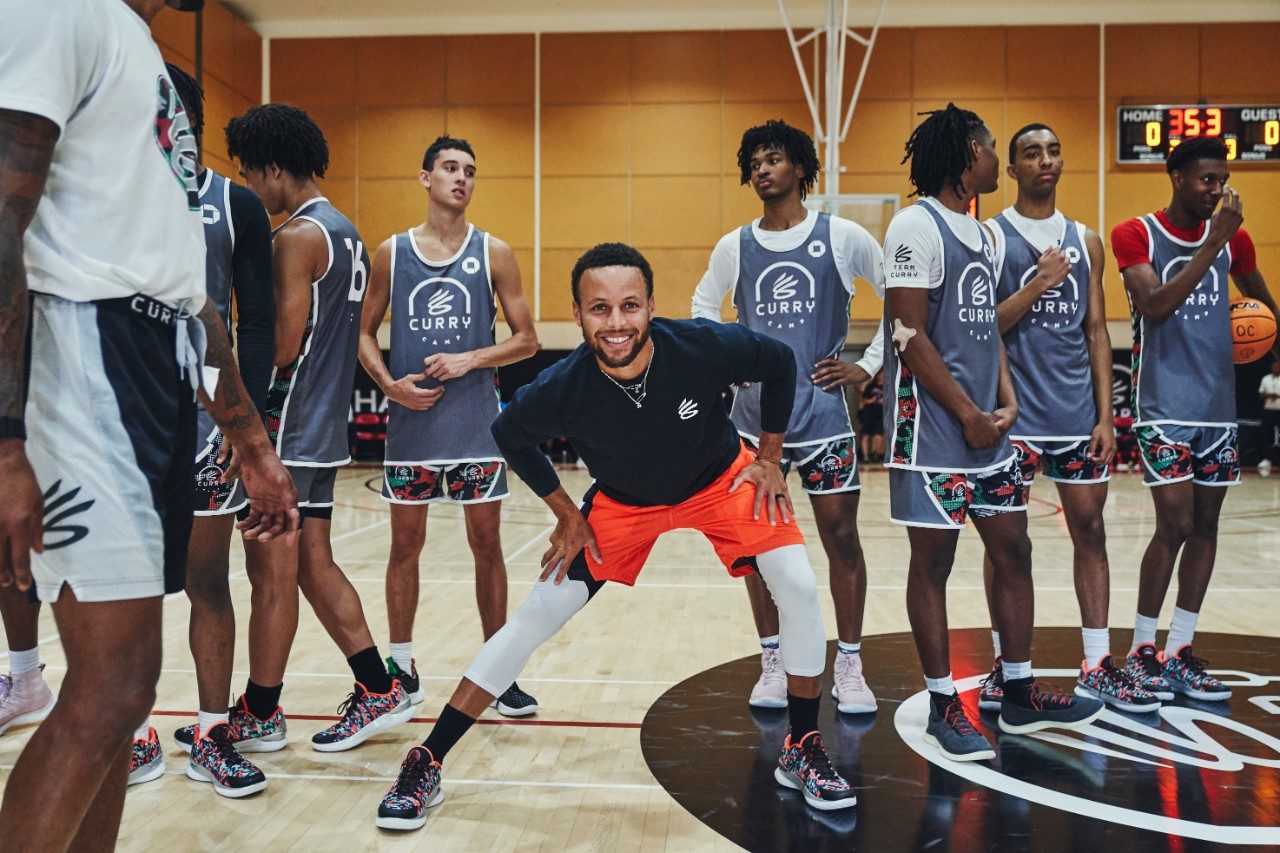 Le Curry Camp est de retour pour réunir les meilleurs jeunes talents à San Francisco