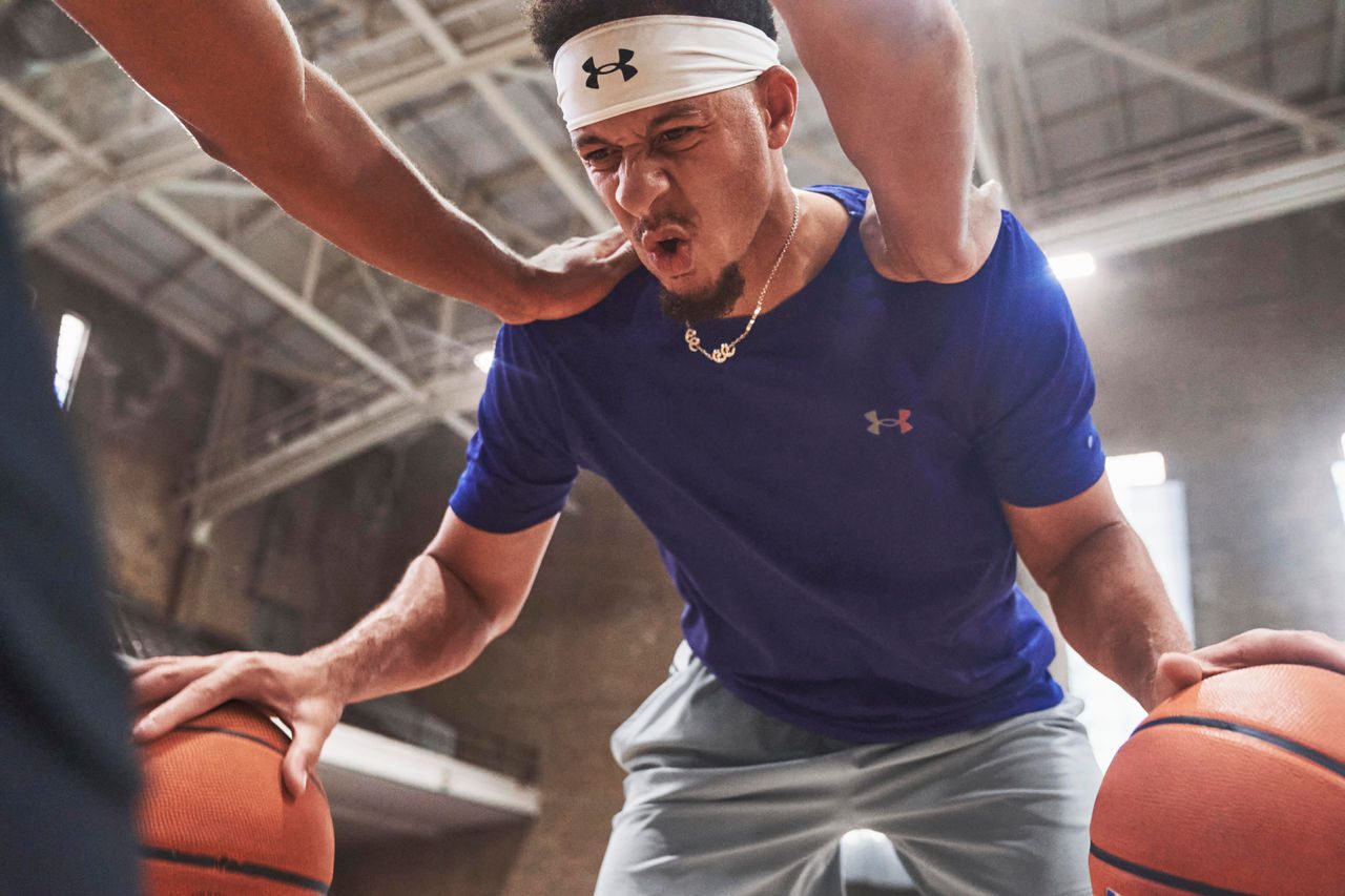L’UA s’associe à Seth Curry, Jordan Thompson et Fleur Jong pour motiver les athlètes à se montrer « vraiment durs » et à atteindre leurs objectifs pour 2023