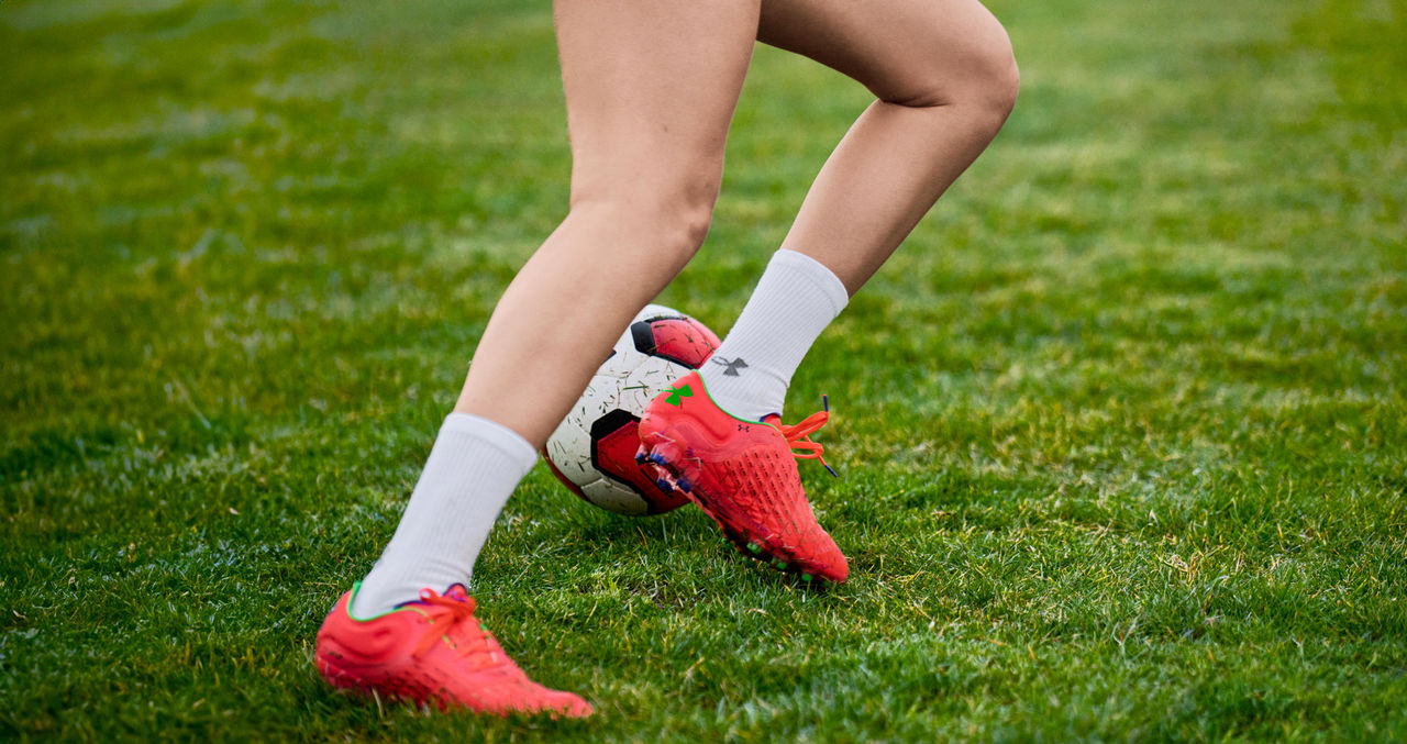 Crampons de football UA Magnetico Elite 3 FG