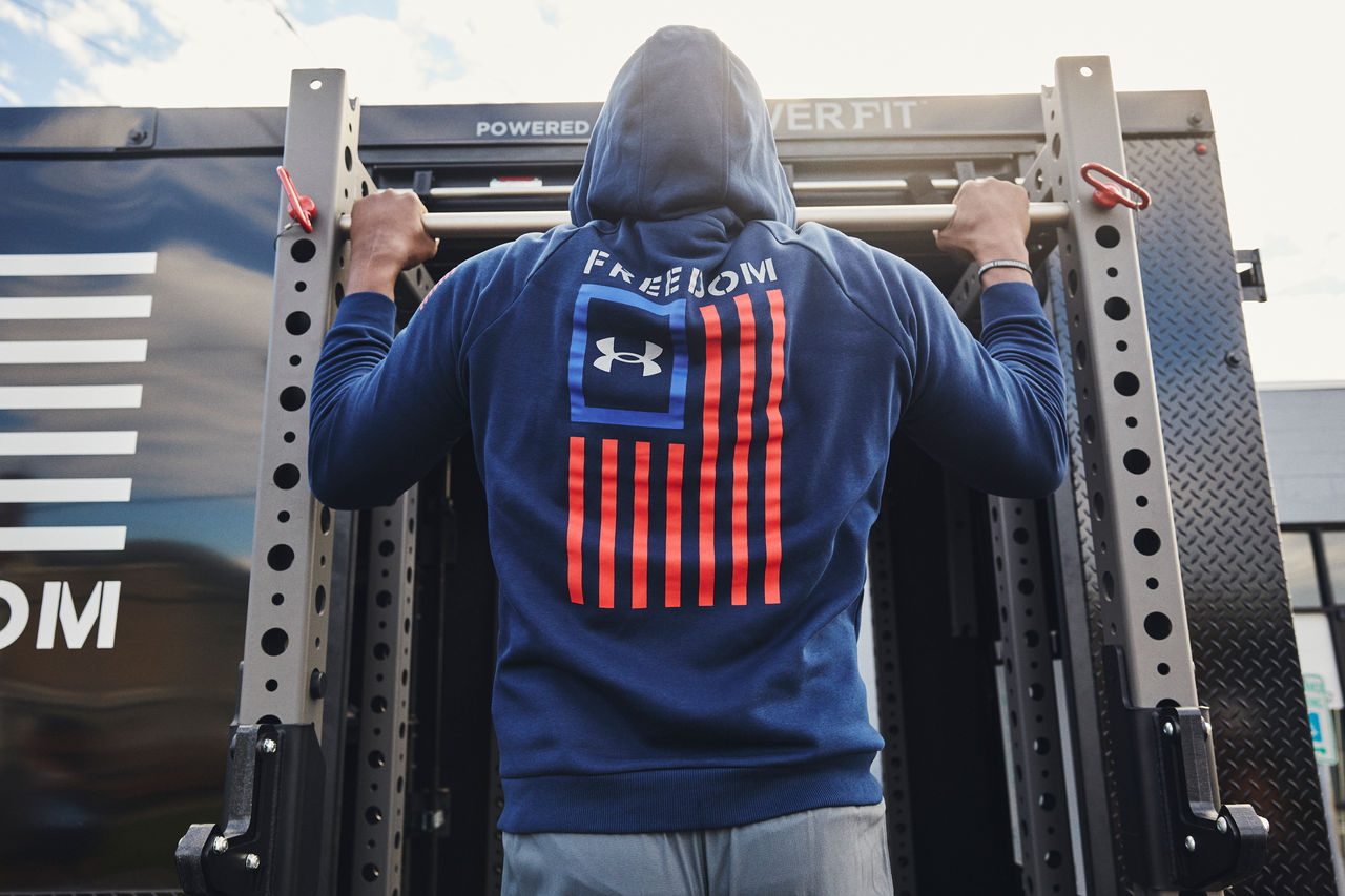 Under Armour double la remise pour les militaires et les premiers intervenants avant le week-end de la Journée des anciens combattants