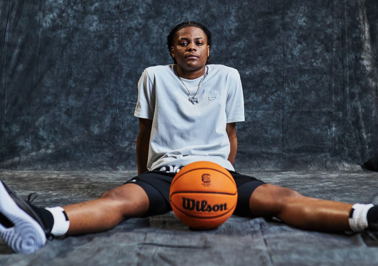 MiLaysia Fulwiley signe avec la marque Curry