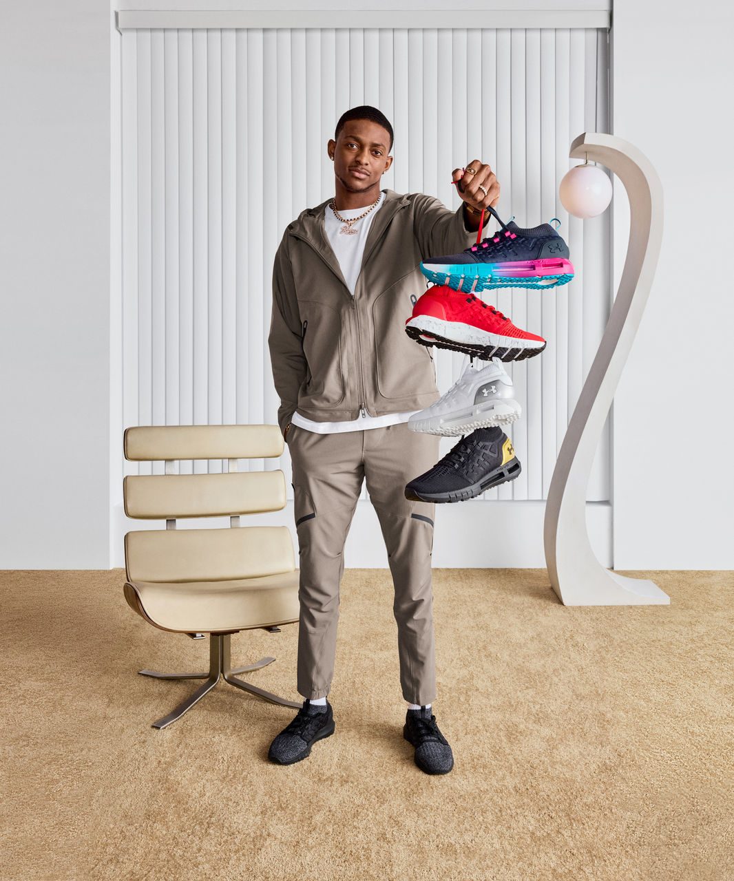 De’Aaron Fox de Curry Brand lance une nouvelle campagne avec UA Phantom 1