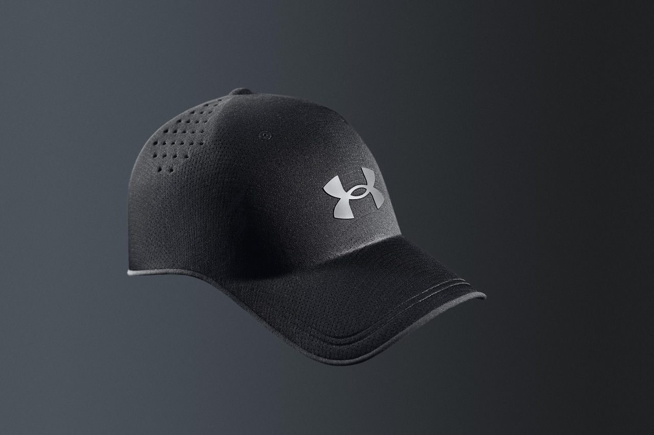 Présentation du chapeau que seul Under Armour pouvait faire