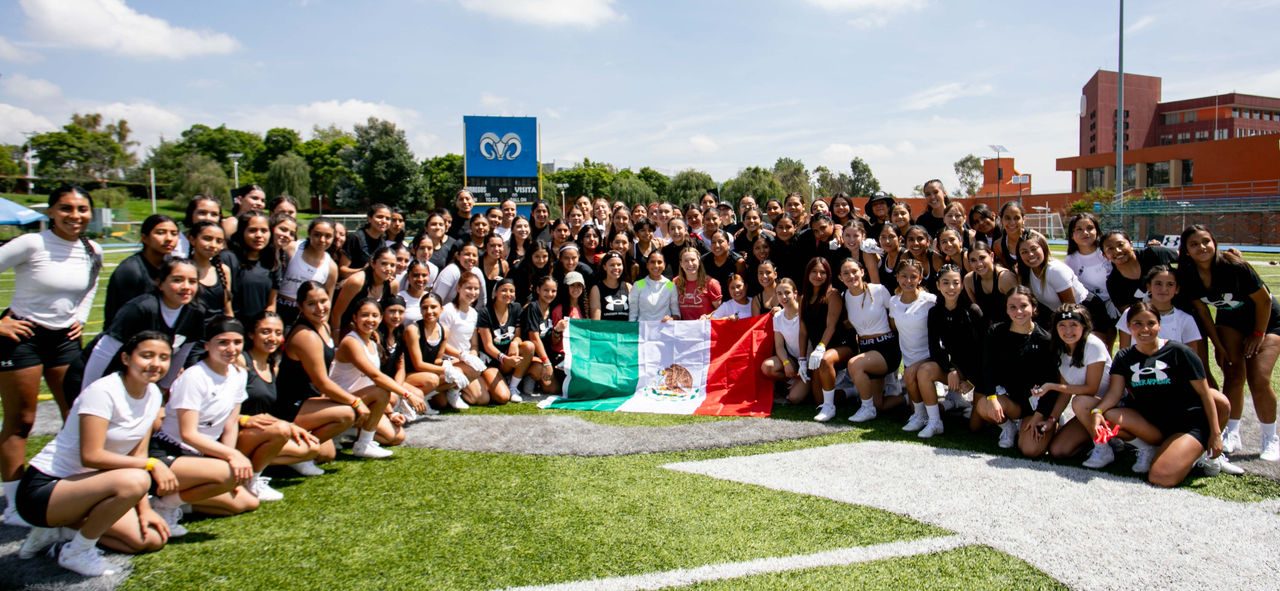 Under Armour et Diana Flores entrent dans l’histoire avec un camp de flag-football révolutionnaire au Mexique 