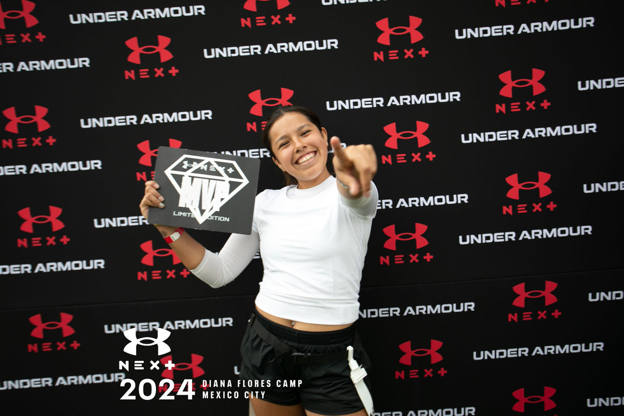 Camp de football Diana Flores Mexique